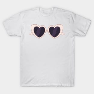 white heart shaped sunglasses aesthetic dollette coquette T-Shirt